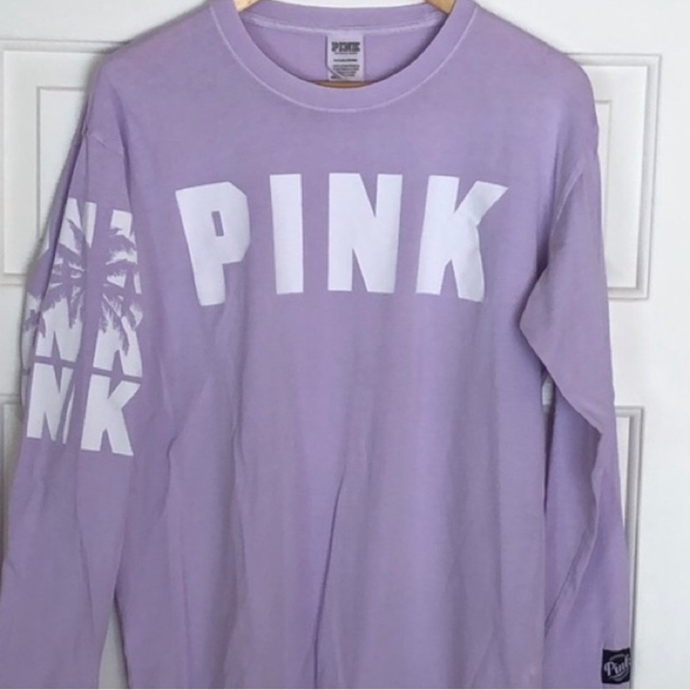 Victoria's Secret pink palm trees campus tee 🌴